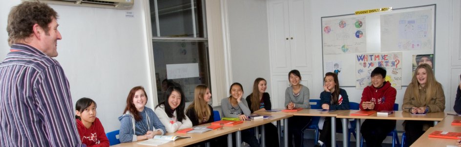 Curso de verano 2023 con todo incluido para jóvenes de 12-17 años